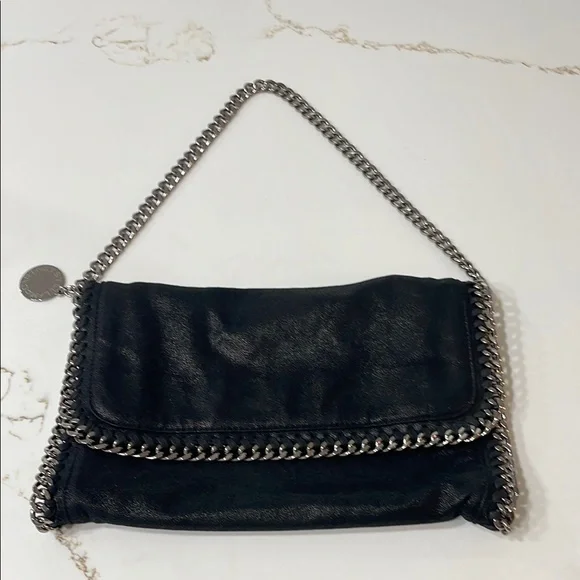 inside stella mccartney pocketbooks